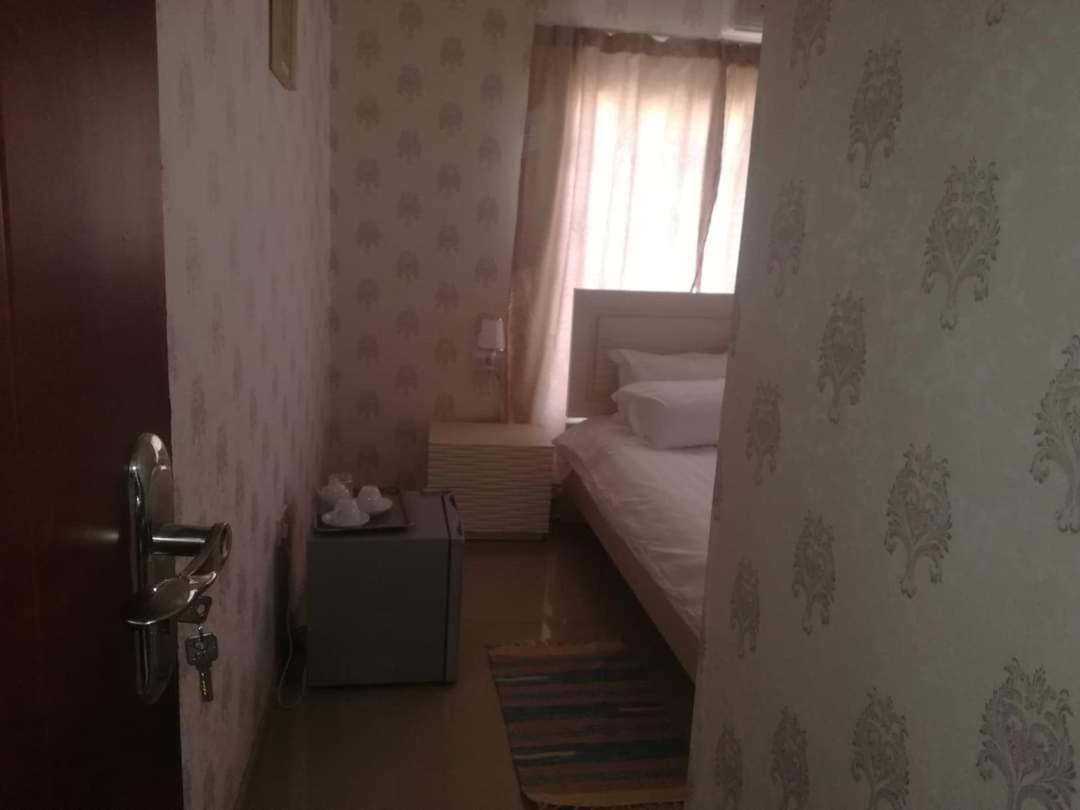 Lee Bed & Breakfast Франсистаун Экстерьер фото